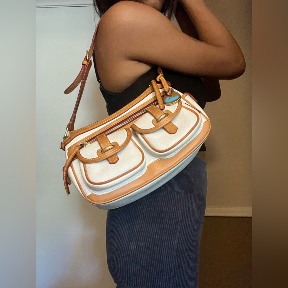 ✨ Vintage Y2K Dooney & Bourke Purse ✨